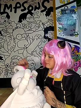 LorenRosse online show from March 23, 2025, 1:53 am