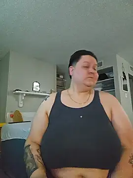 Snapshot of DevilDahm chatting on January 10, 2026, 12:12 am DevilDahm online show from January 10, 2026, 12:12 am