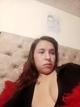 RubyEmerald online show from April 10, 2026, 3:56 am