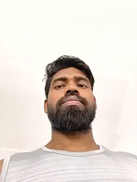 INDIANBOY7439 online show from June 15, 2026, 4:04 am