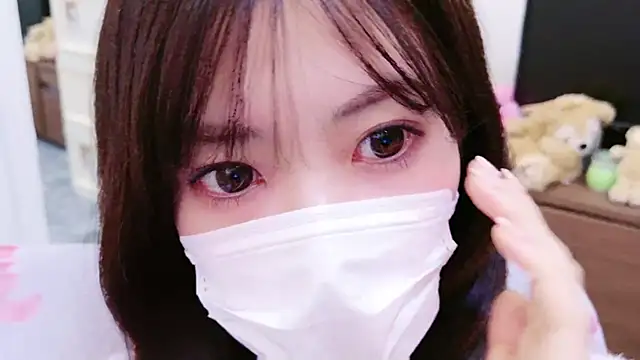 oxo yuna oxo online show from February 17, 2025, 12:59 pm