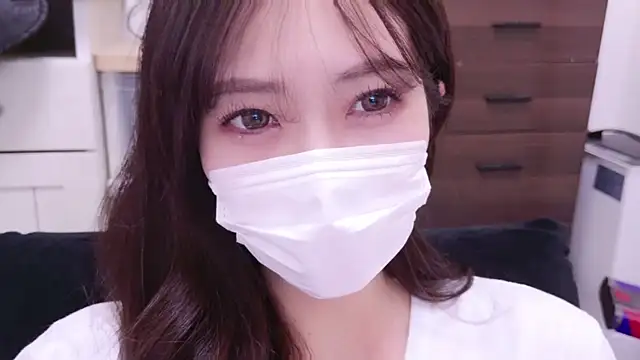 oxo yuna oxo online show from March 9, 2025, 3:54 am