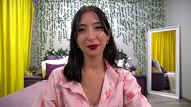 NicoleLimp online show from January 10, 2025, 6:38 pm