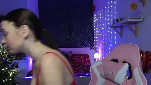 AliceSpark online show from December 29, 2024, 7:22 pm