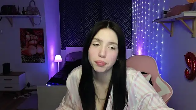 AliceSpark online show from January 24, 2025, 10:51 pm