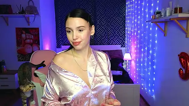 AliceSpark online show from February 4, 2025, 8:17 pm