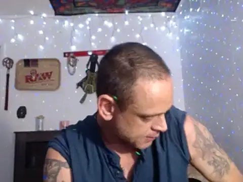 Buffshagswell online show from March 21, 2025, 8:17 am