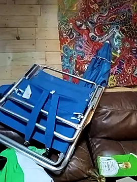 Buffshagswell online show from December 5, 2025, 2:20 am