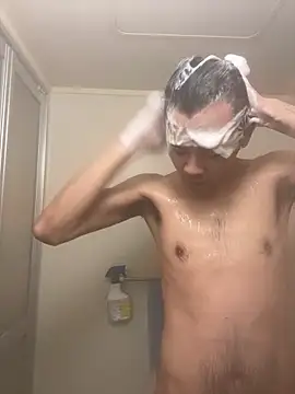 ryusei18570 online show from January 27, 2025, 2:24 pm