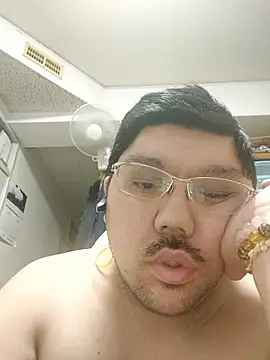 zeusu0095 online show from October 28, 2025, 9:02 am