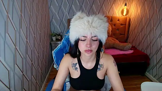 Snapshot of Angelchristix chatting on June 4, 2026, 2:01 pm Angelchristix online show from June 4, 2026, 2:01 pm