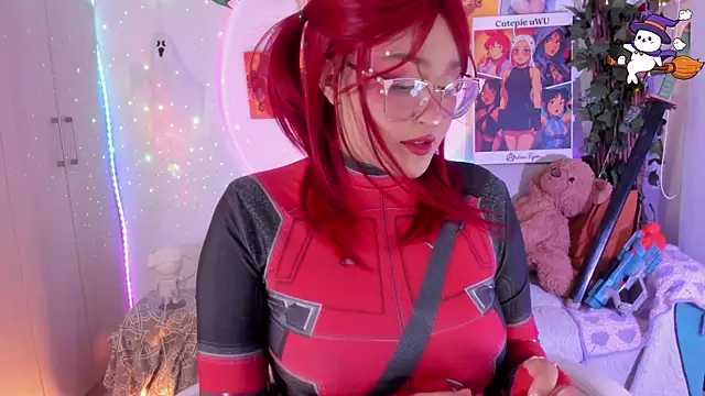 Snapshot of cutepie_uwu_ chatting on December 20, 2025, 12:18 am cutepie uwu online show from December 20, 2025, 12:18 am