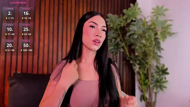 Jennmiiller  online show from November 21, 2025, 12:04 pm