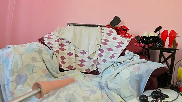 Snapshot of HotSweetAngel chatting on February 24, 2025, 1:42 pm HotSweetAngel online show from February 24, 2025, 1:42 pm