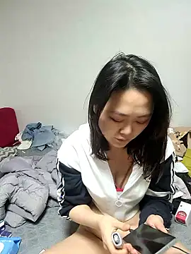 rami0428 online show from March 15, 2026, 7:58 am