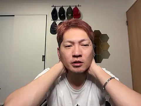 kensnb online show from October 18, 2025, 8:42 pm