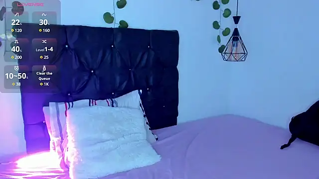 Natasha by online show from December 9, 2024, 2:17 pm