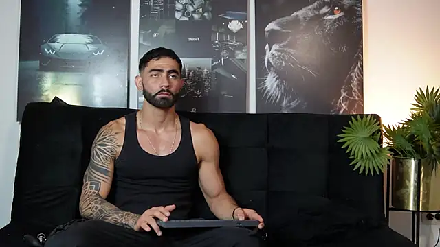 Austin bolt online show from October 5, 2025, 11:46 pm