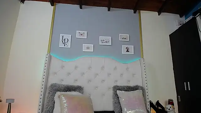 dante ferraraa online show from April 13, 2026, 10:59 pm