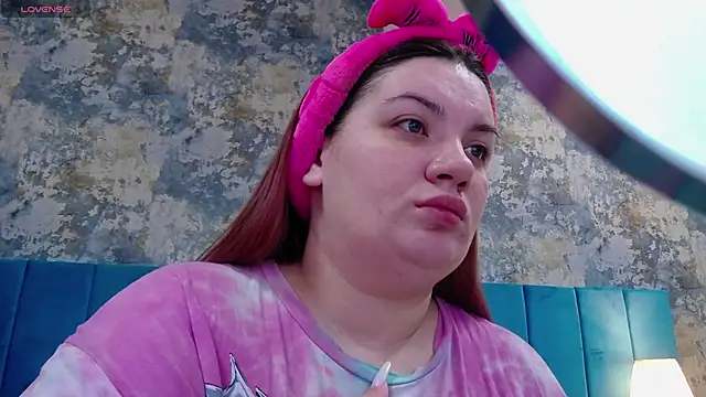 MelanieBrownn online show from December 29, 2024, 4:27 am