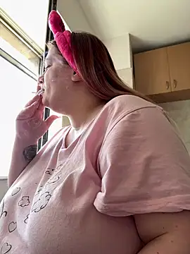 MelanieBrownn online show from February 14, 2025, 12:14 pm