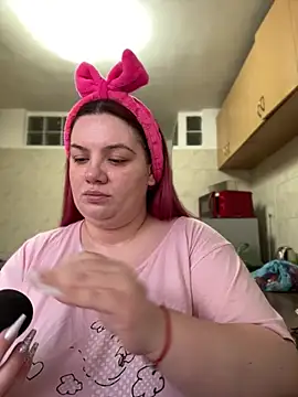 MelanieBrownn online show from March 8, 2025, 4:17 pm