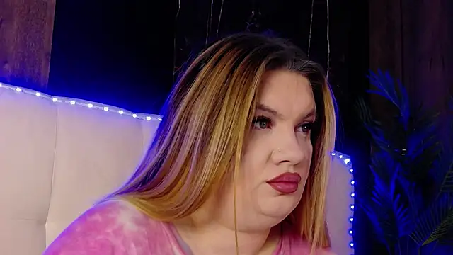 MelanieBrownn online show from February 15, 2026, 5:37 am