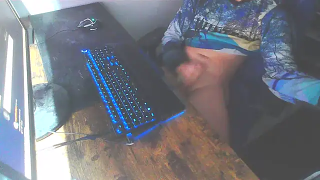 WouldLovetoFuckYou666 online show from September 16, 2025, 2:07 pm