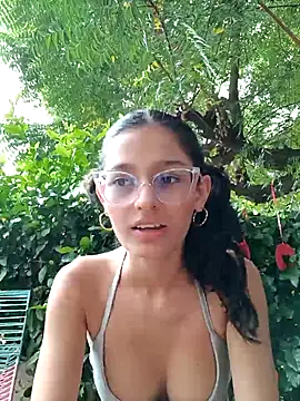 Ary-18 online show from March 8, 2025, 2:08 pm