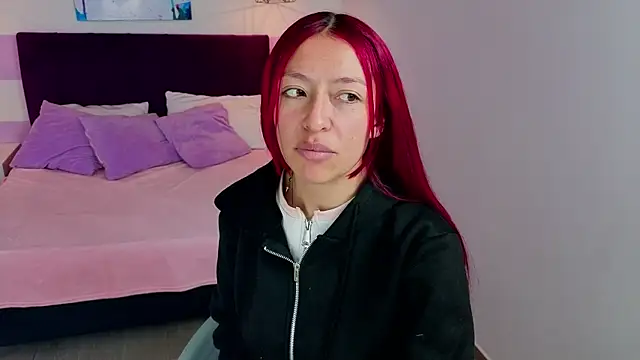 Scarlett  bell online show from April 13, 2026, 1:27 pm