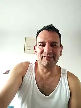 RogueTraveler online show from January 27, 2025, 6:20 pm