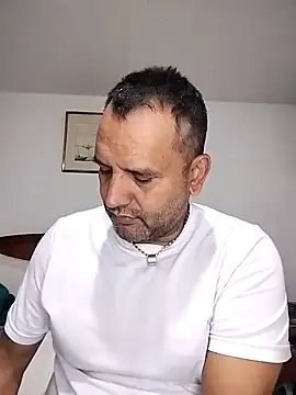 RogueTraveler online show from September 20, 2025, 3:51 am