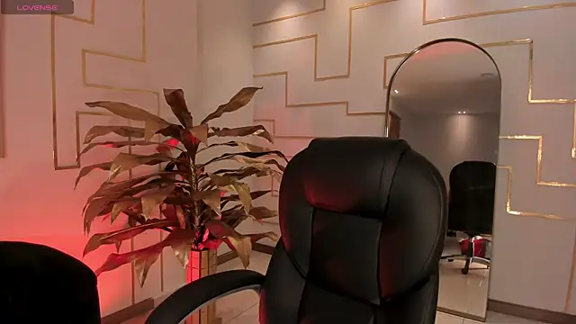 AmberFarrell online show from October 31, 2025, 8:54 pm