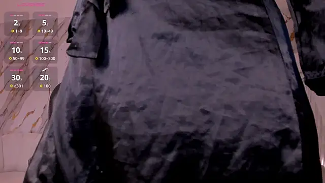 AmberFarrell online show from April 19, 2026, 5:56 pm