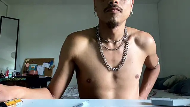 villanocat online show from December 26, 2024, 9:37 pm