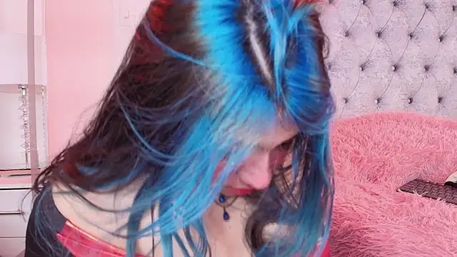 Salem skyler  online show from October 12, 2025, 4:11 am