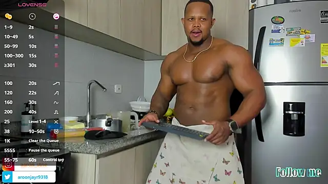 Aaron ST online show from October 10, 2025, 6:29 pm