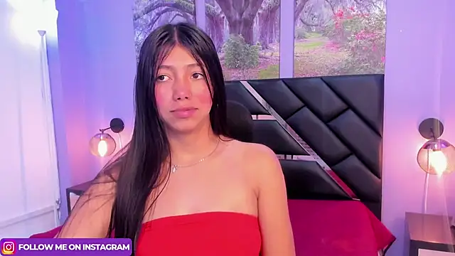 KimberlyVillaLobos online show from March 13, 2025, 2:44 pm