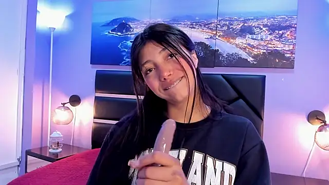 KimberlyVillaLobos online show from March 3, 2026, 11:38 am