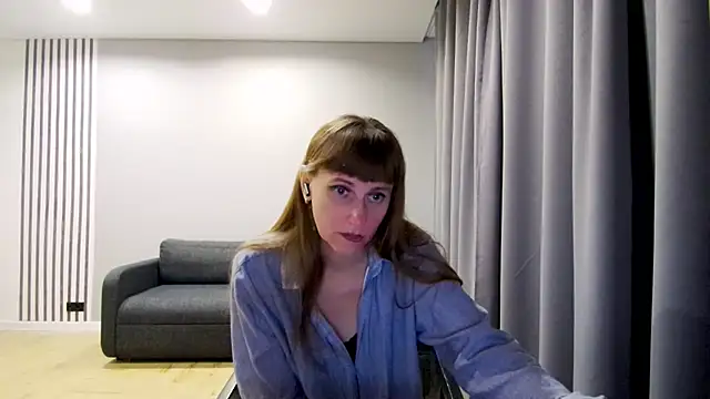 Daniella Lorente online show from February 23, 2025, 4:28 am