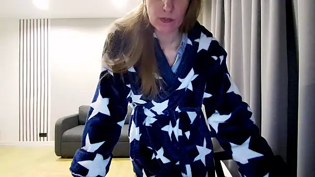 Daniella Lorente online show from February 26, 2025, 3:42 am