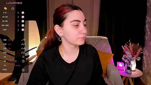 hannacheekss  online show from March 11, 2026, 2:06 am