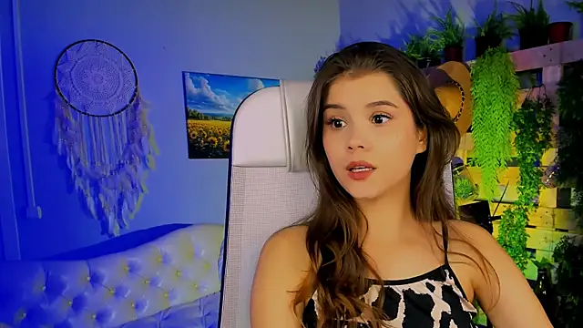 EvaThopson online show from October 15, 2025, 8:58 am