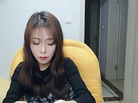 SuSushi728 online show from January 3, 2025, 2:30 pm