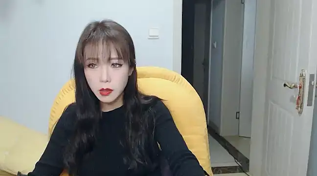 SuSushi728 online show from March 4, 2025, 3:26 pm