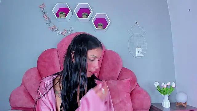 ChanelAdamss  online show from January 28, 2025, 1:50 am