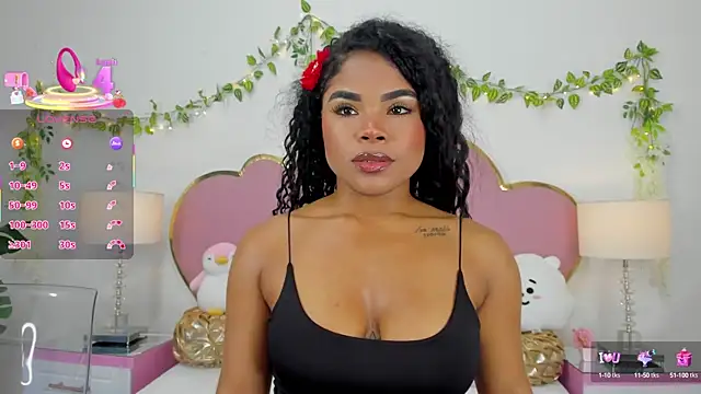 NahiaraReina online show from September 23, 2025, 1:14 pm