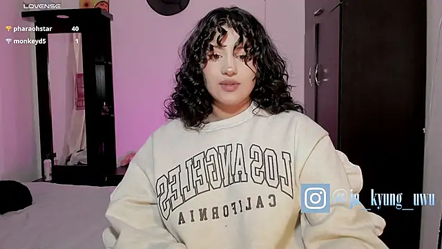 Ju Kyung online show from December 17, 2024, 7:40 am