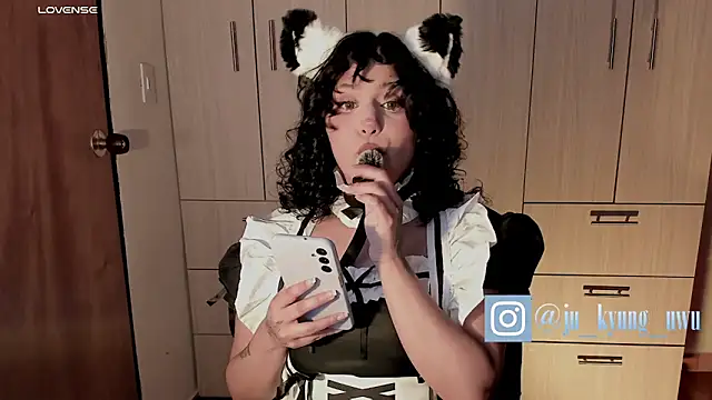 Ju Kyung online show from January 11, 2025, 6:03 am