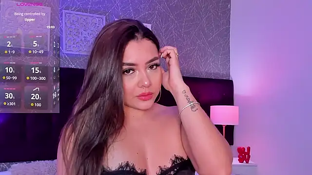 Emma JJones online show from June 18, 2026, 12:42 pm